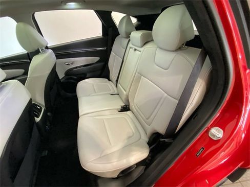 Used 2022 Hyundai Tucson Limited image 22