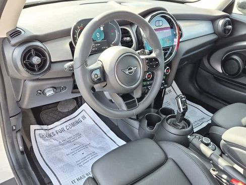 Used 2023 MINI Cooper S image 11