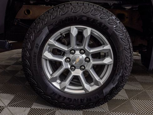 Used 2023 Chevrolet Silverado 1500 LT image 54