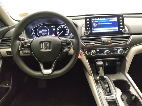 Used 2020 Honda Accord EX image 22