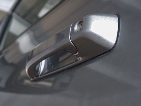 Used 2024 RAM 2500 Big Horn w/ Sport Appearance Package image 36