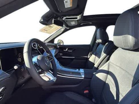 Certified 2026 Mercedes-Benz GLC 300 4MATIC image 4