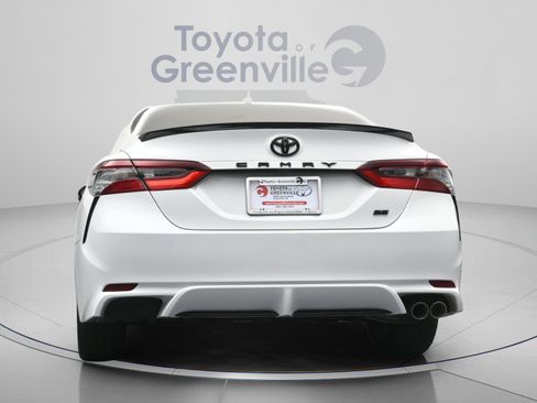 Used 2023 Toyota Camry SE image 13