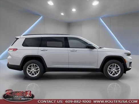 New 2026 Jeep Grand Cherokee L Laredo AWD/4WD image 22