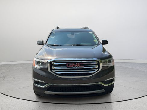 Certified 2019 GMC Acadia SLT FWD image 4