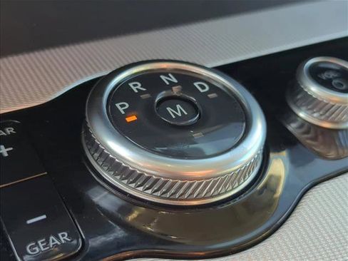 Certified 2025 Ford Expedition Max Active image 11