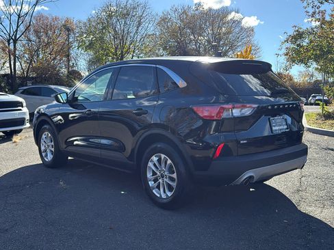 Used 2022 Ford Escape SE w/ Convenience Package image 5
