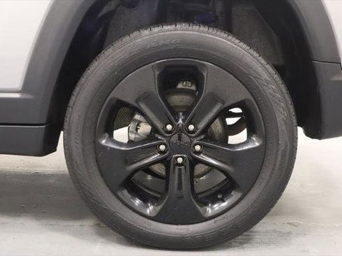 Certified 2019 Jeep Compass Latitude AWD/4WD image 27