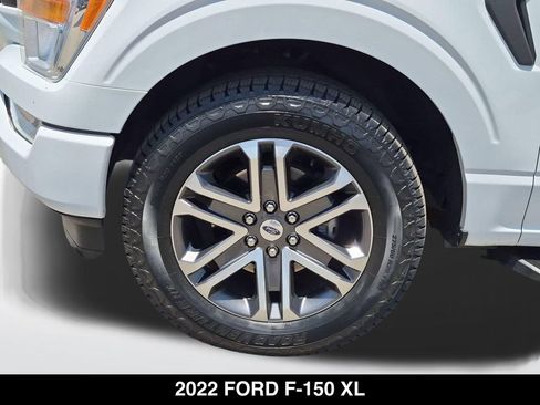 Used 2022 Ford F150 XL w/ STX Appearance Package RWD image 11