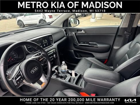 Used 2021 Kia Sportage EX AWD/4WD image 15