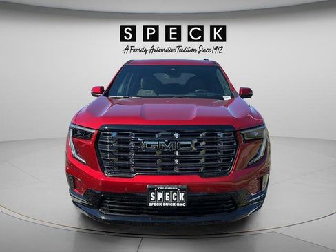 New 2026 GMC Acadia Denali Ultimate w/ LPO, Floor Liner Package AWD/4WD image 8