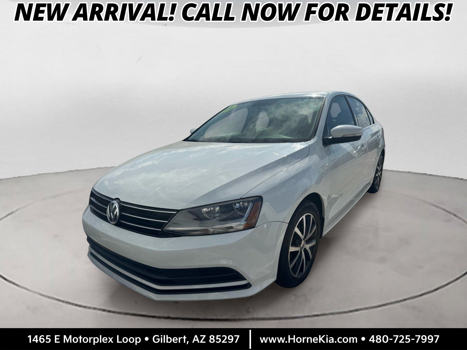 Used 2017 Volkswagen Jetta SE FWD image 1