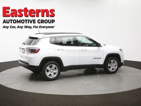 Used 2022 Jeep Compass Latitude w/ Convenience Group AWD/4WD image 42