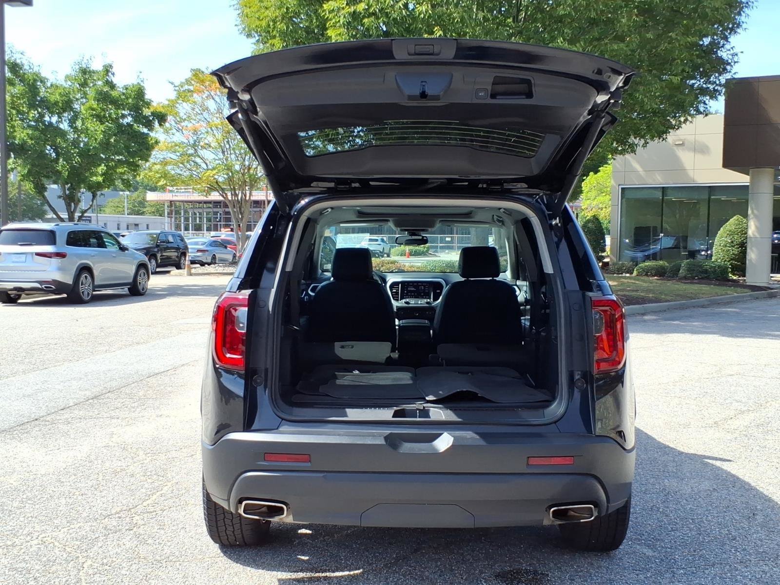 Used 2023 GMC Acadia SLT w/ Elevation Edition AWD/4WD image 30