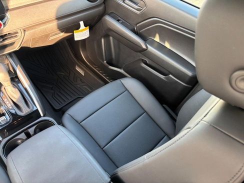 New 2026 Chevrolet Colorado W/T w/ WT Custom Package image 9