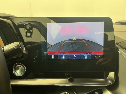 Used 2024 Chevrolet Corvette Stingray Premium Cpe image 12