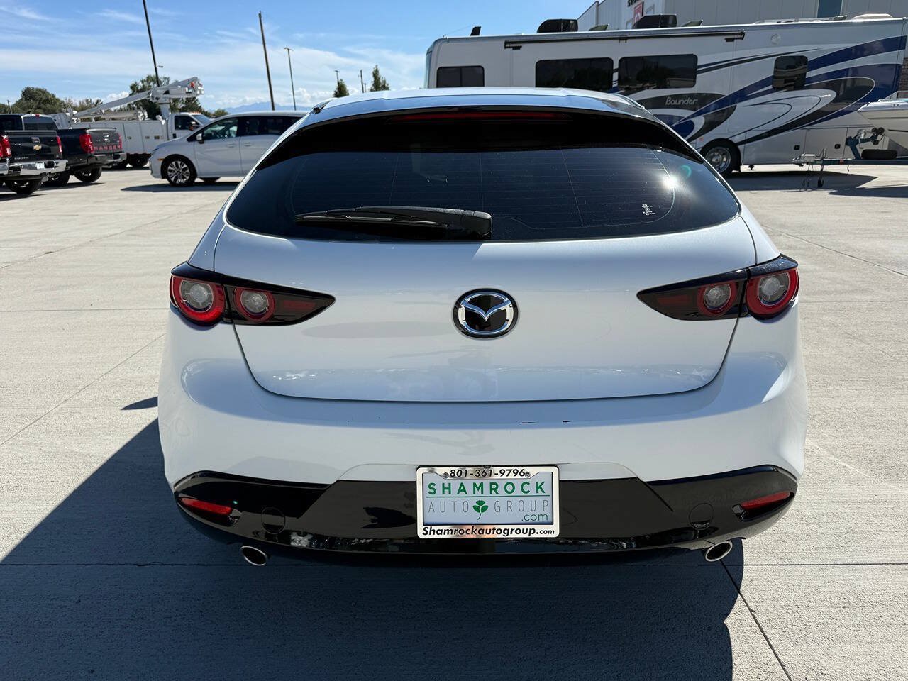 Used 2022 MAZDA MAZDA3 s FWD image 4