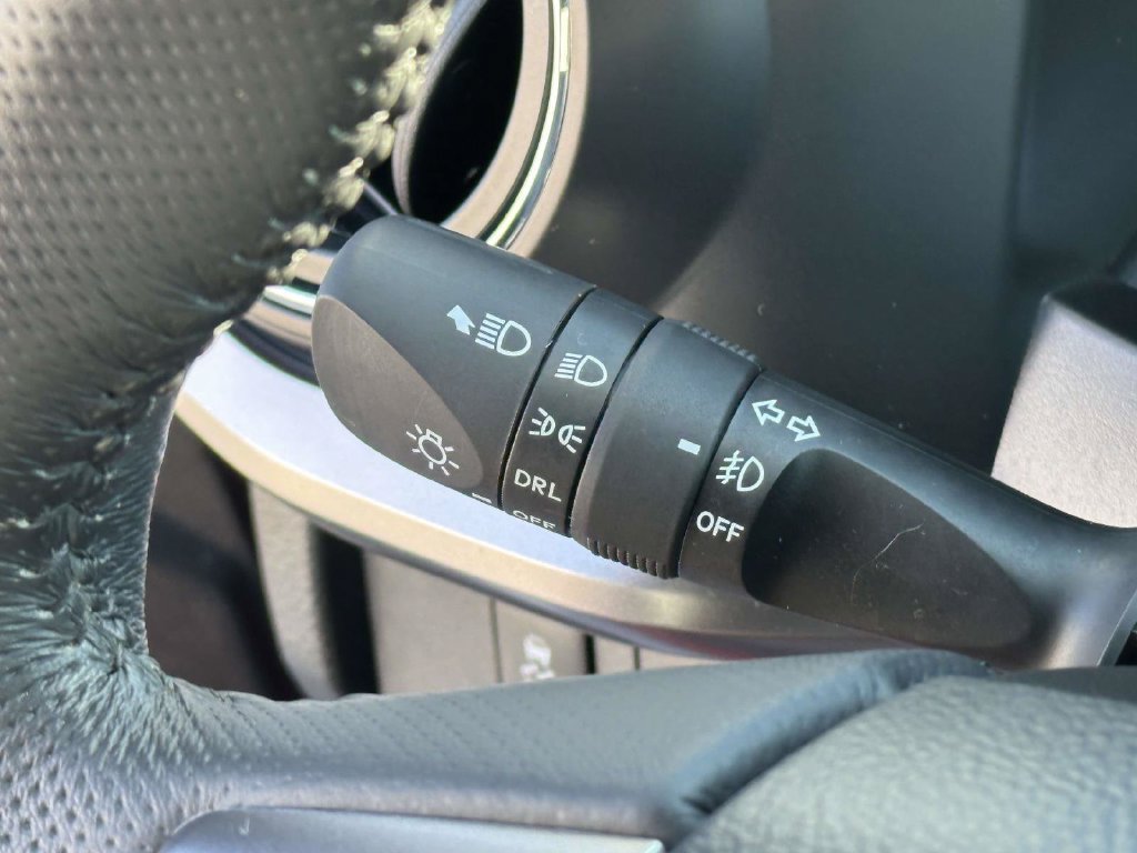 Used 2023 Toyota Tacoma SR5 RWD image 30