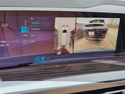 New 2026 Cadillac Escalade ESV Luxury image 16