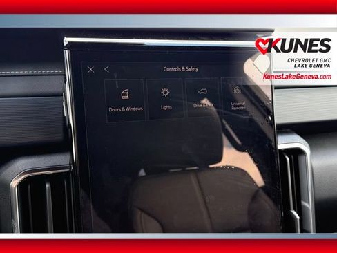 New 2026 GMC Acadia Elevation w/ Elevation Premium Package AWD/4WD image 43
