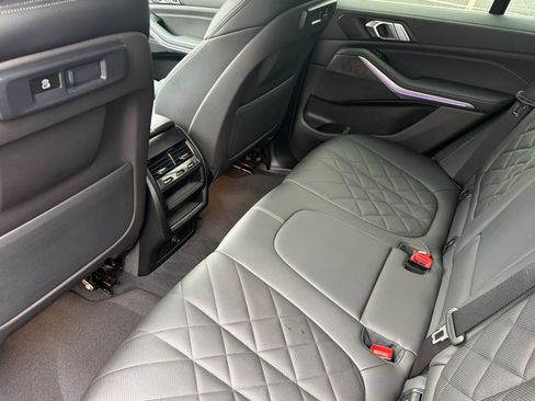 Used 2023 BMW X5 xDrive45e image 15