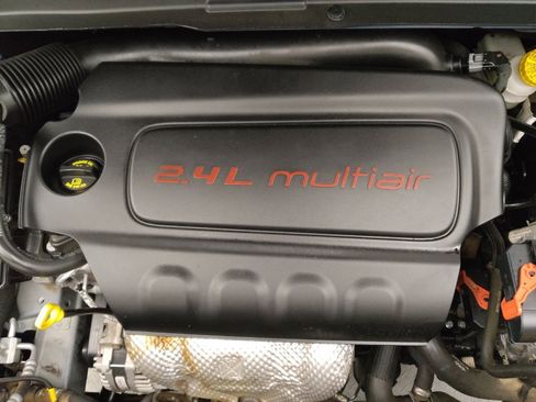 Used 2020 Jeep Renegade Latitude image 30