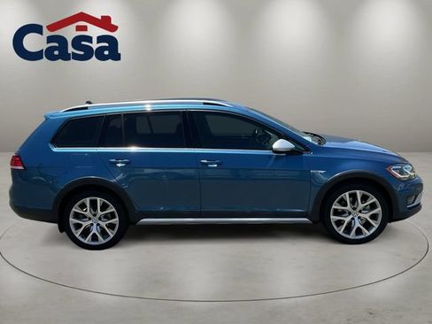 Used 2018 Volkswagen Golf Alltrack SEL AWD/4WD image 6