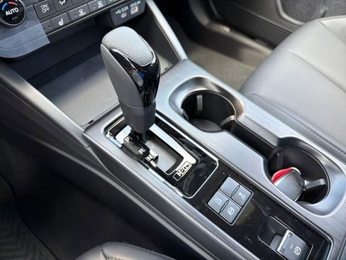 New 2026 Subaru Outback Limited AWD/4WD image 15