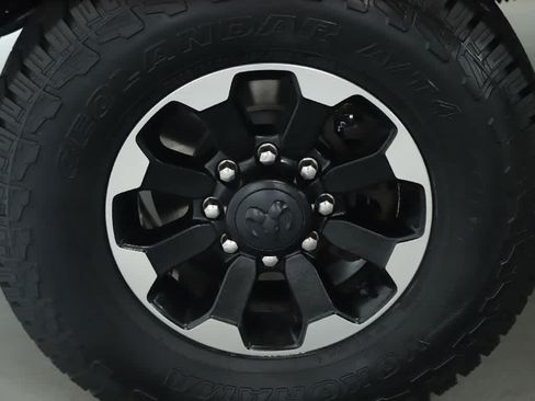 Used 2018 RAM 2500 Power Wagon w/ Leather & Luxury Group AWD/4WD image 39