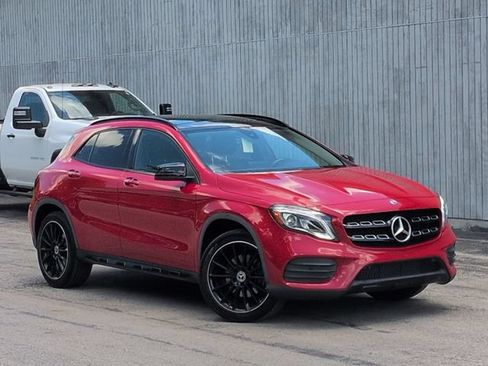 Used 2020 Mercedes-Benz GLA 250 4MATIC image 11