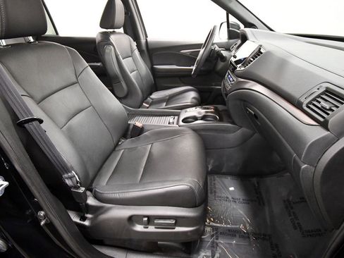 Used 2023 Honda Passport EX-L image 19