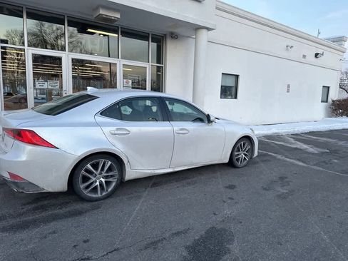 Used 2019 Lexus IS 300 w/ Accessory Package image 17