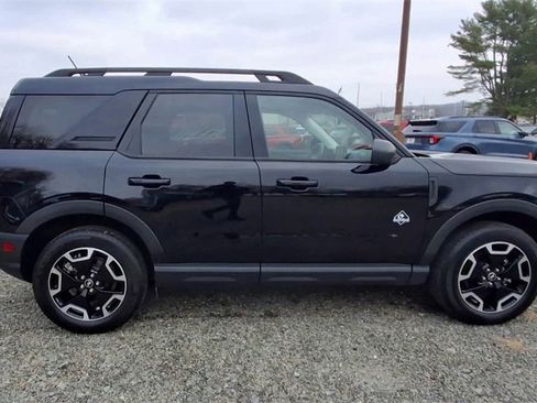 Certified 2024 Ford Bronco Sport Outer Banks w/ Tech Package image 9