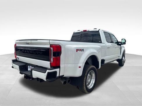 Used 2025 Ford F450 Platinum w/ FX4 Off-Road Package AWD/4WD image 6