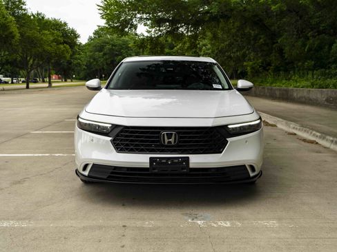 Certified 2024 Honda Accord EX-L image 3