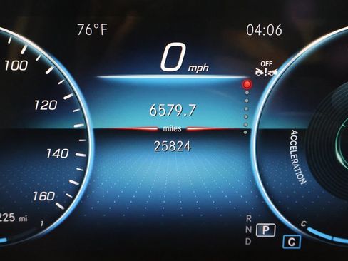 Certified 2023 Mercedes-Benz GLA 250 4MATIC image 17