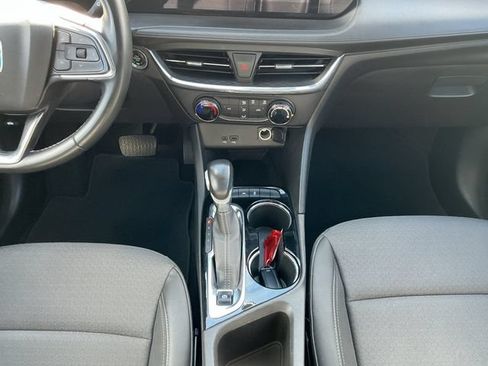 Used 2024 Buick Encore GX Preferred FWD image 12