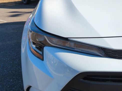 Certified 2026 Toyota Corolla LE image 10