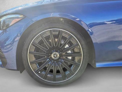 Used 2024 Mercedes-Benz CLE 300 4MATIC Cabriolet image 9