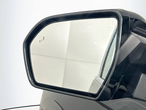 Used 2024 Ford Expedition Max XLT image 16