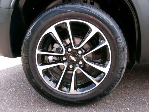Used 2024 Chevrolet TrailBlazer LT w/ Driver Confidence Package AWD/4WD image 14