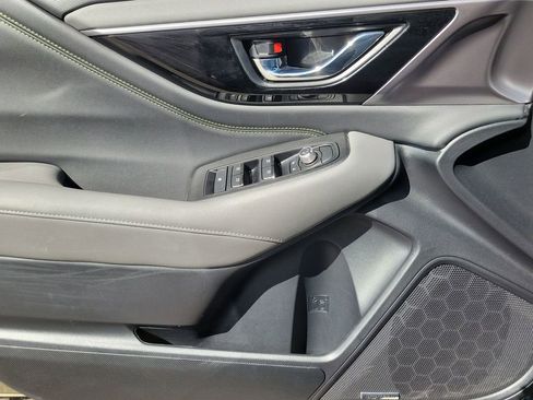 Used 2024 Subaru Outback Onyx Edition image 15