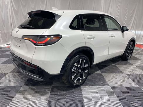 New 2026 Honda HR-V EX-L image 4