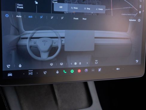 Used 2021 Tesla Model Y Long Range image 26