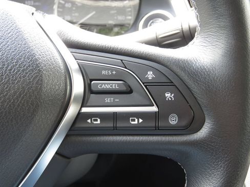 Used 2022 INFINITI Q50 Luxe w/ Cargo Package AWD/4WD image 22