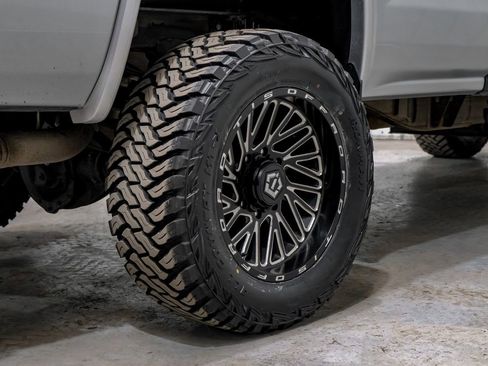 Used 2019 GMC Sierra 3500 SLT w/ Duramax Plus Package AWD/4WD image 54