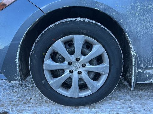 Used 2022 Toyota Corolla LE image 15