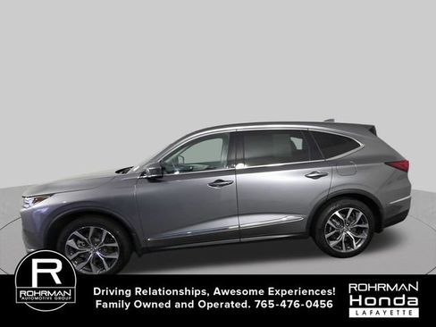 Used 2024 Acura MDX SH-AWD w/ Technology Package image 5