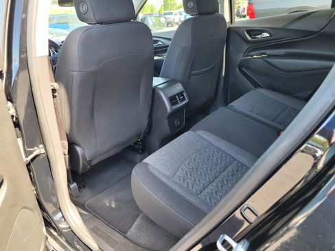 Used 2023 Chevrolet Equinox LT AWD/4WD image 14