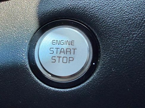 Used 2018 Kia Stinger GT2 image 40